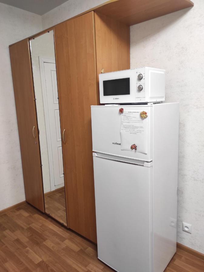 Таунхаус Біля Жд Вокзала Vinița Exterior foto